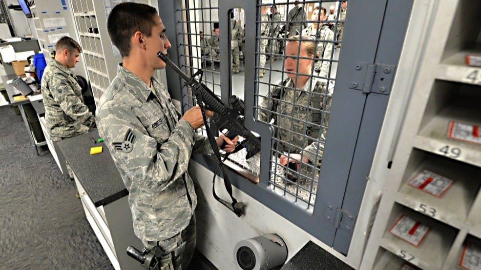 Weapon Tracker Issue Return Window